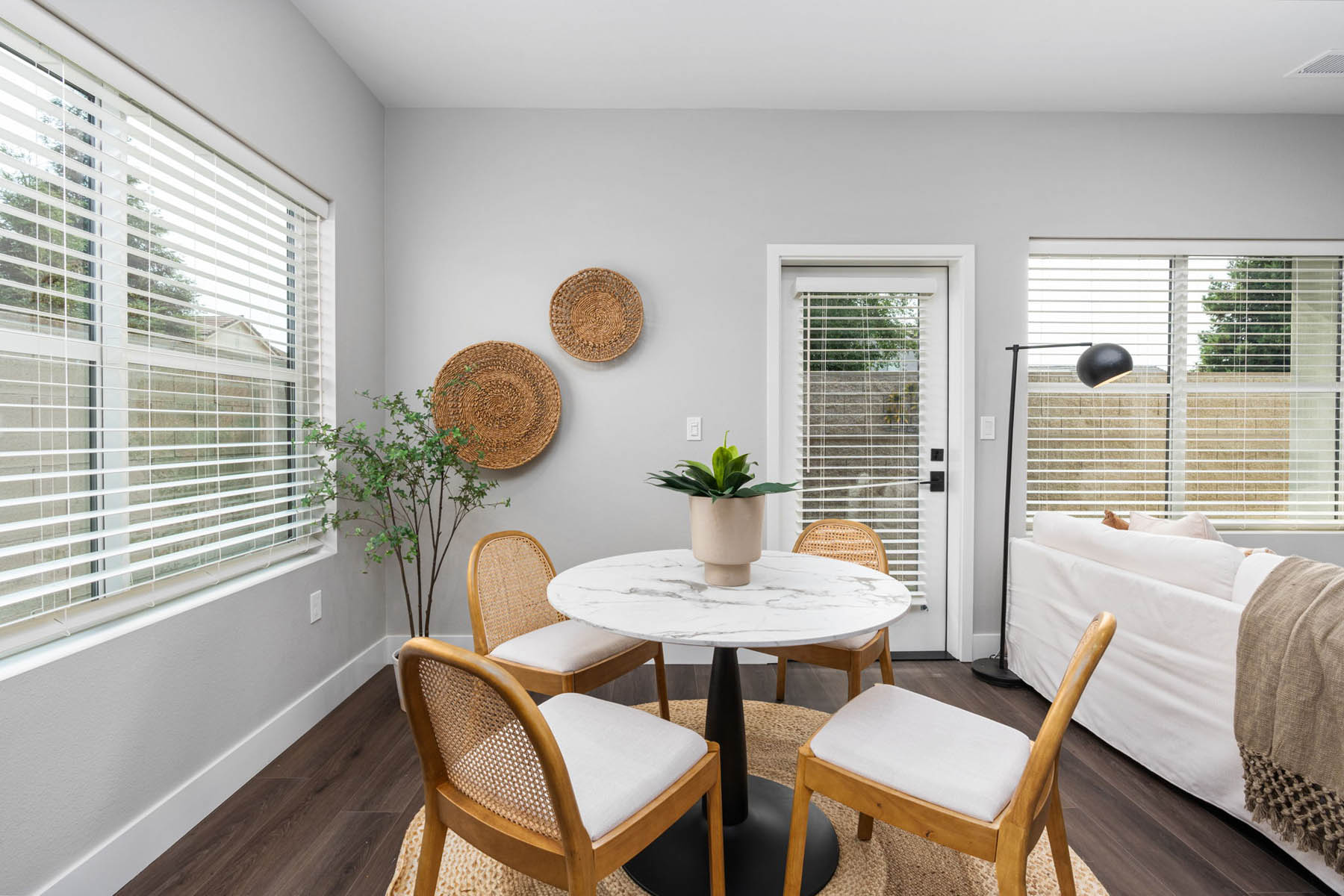 13-web-or-mls-Heritage Crossing-13