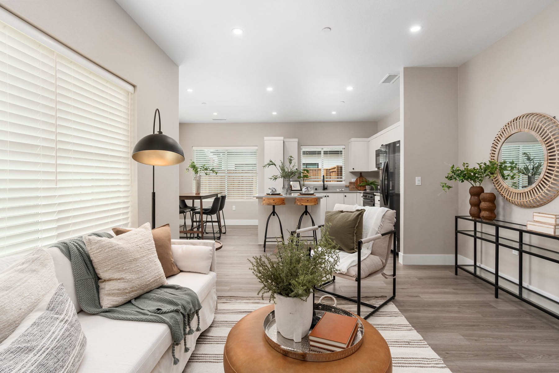 36-web-or-mls-Heritage Crossing-36